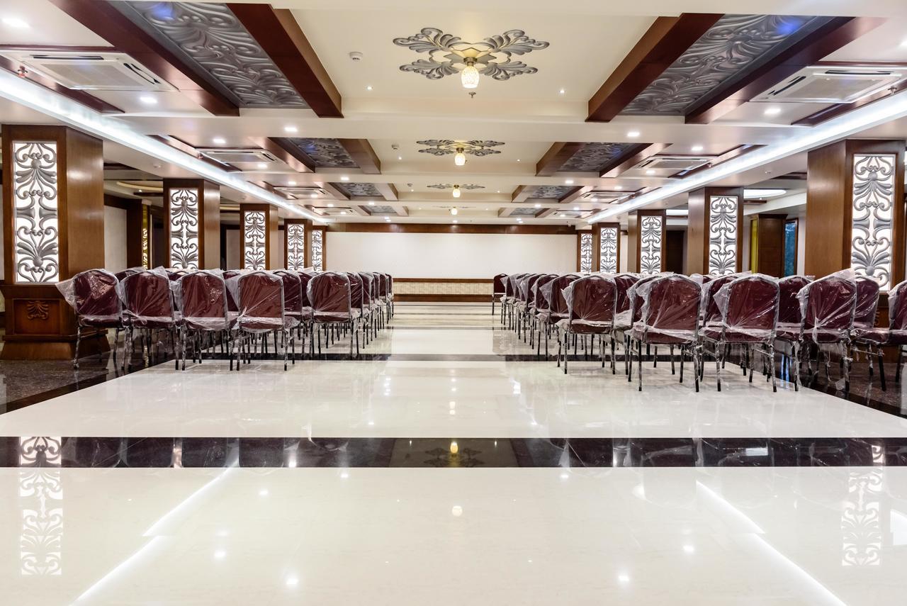 فندق كونارك جراند Mirzāpur المظهر الخارجي الصورة