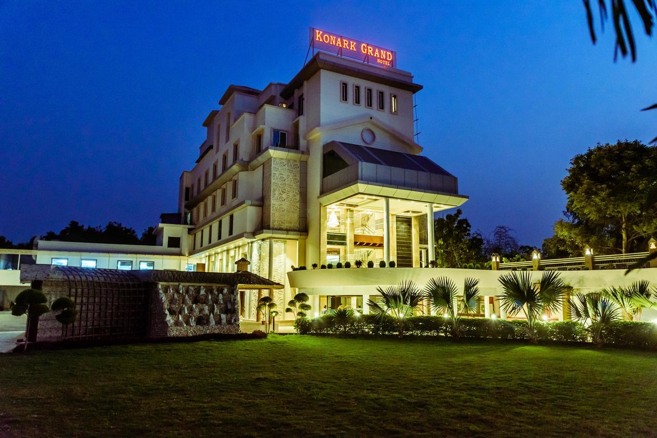 فندق كونارك جراند Mirzāpur المظهر الخارجي الصورة